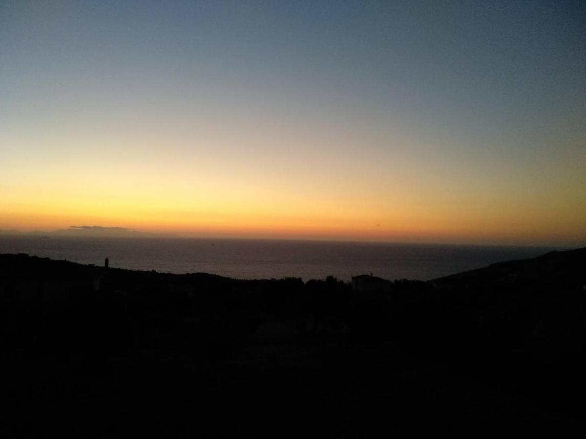 Ellina'S Home - Euboea Island Greece Oxilithos ภายนอก รูปภาพ